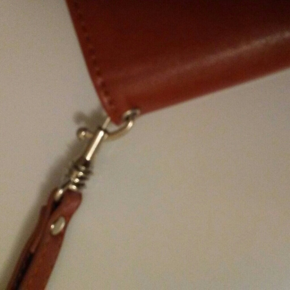 ⭐5/$20⭐Prestizio cellphone case. - Picture 6 of 7